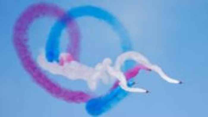 Red Arrows top resort's weekend of aerobatics