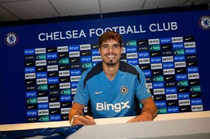 Enzo Maresca has already shown Pedro Neto blueprint as Chelsea complete tenth summer transfer