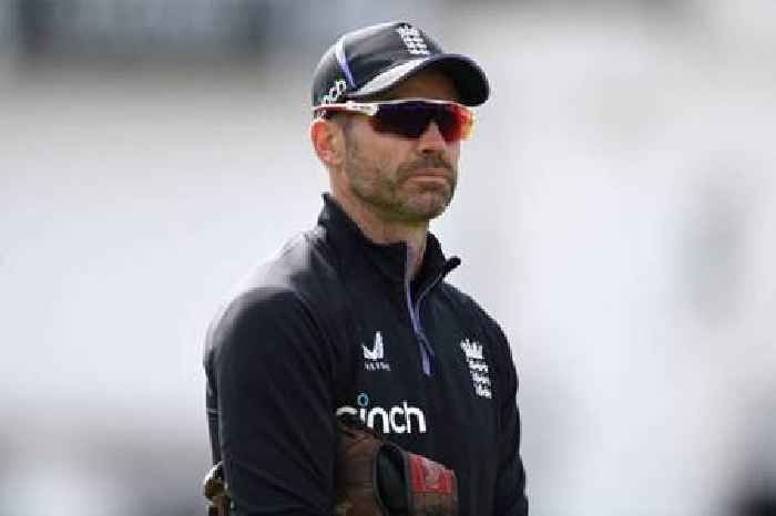 Jimmy Anderson: Bowler could return to white-ball cricket after decade