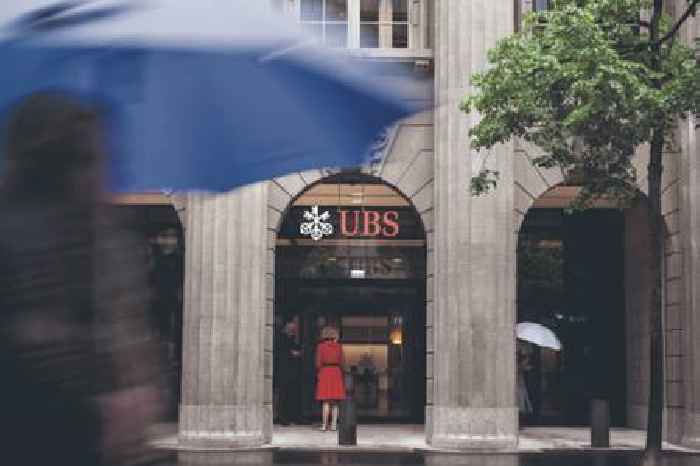 UBS profit smashes analyst estimates as it steps up Credit Suisse integration