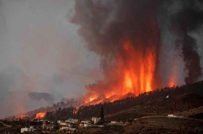 Brit tourists told 'don't panic' as Canary Islands activate emergency plan over volcano