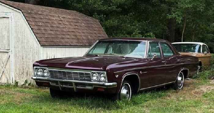 This 1966 Chevrolet Impala Is Daily Driver Material Unless It's Hot Outside