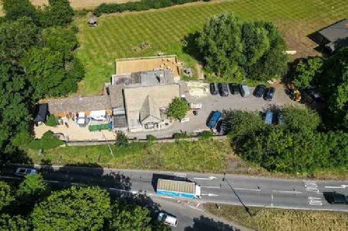 Jeremy Clarkson pub opening date as aerial pictures show huge beer garden