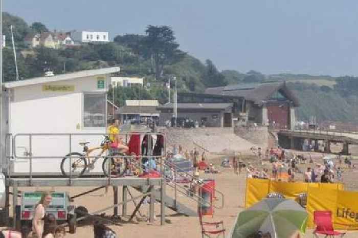 Urgent 'do not swim' warning issued for popular beach seafront