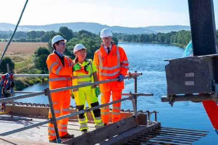 First Minister gets preview of Perth's new Destiny Bridge as project milestone completed