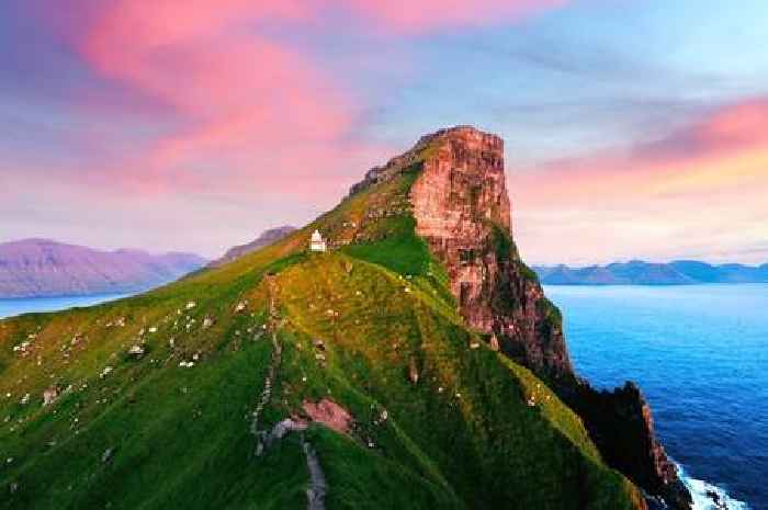 These mind-blowing, spectacular islands going viral on TikTok are just one hour from Edinburgh