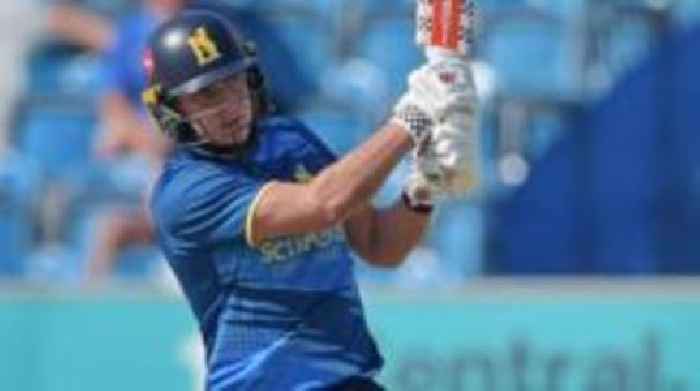 Bears book Glamorgan semi-final trip