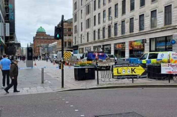 Glasgow city centre street evacuated by cops after suspicious item found