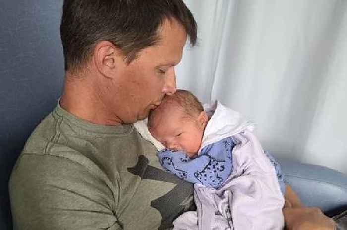 Dad diagnosed with cancer just two days after the birth of his third child