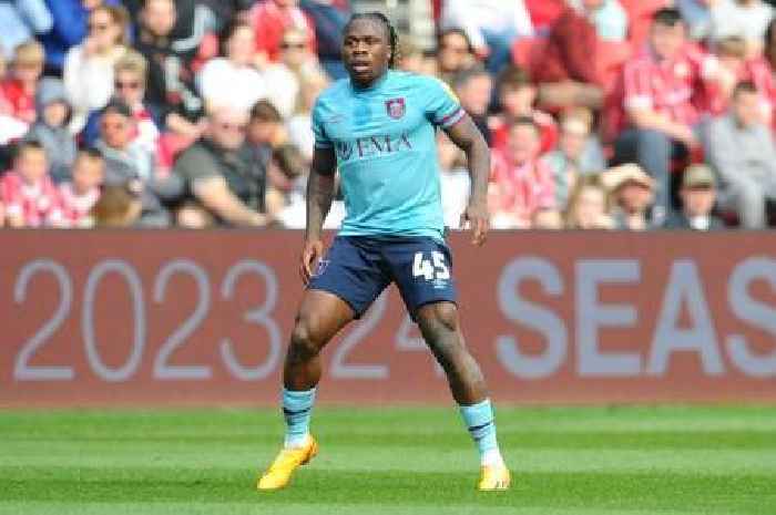 Plymouth Argyle reveal Michael Obafemi signing in late night announcement