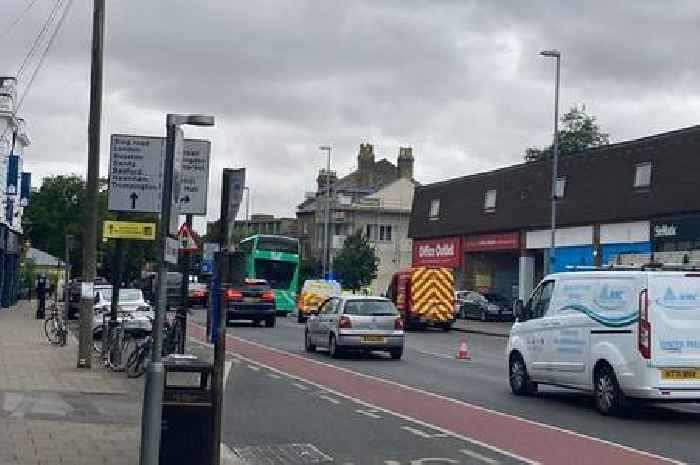 Live Chesterton Road updates as emergency services called to busy Cambridge road