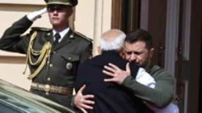 India ready to help find peace, Modi tells Ukraine