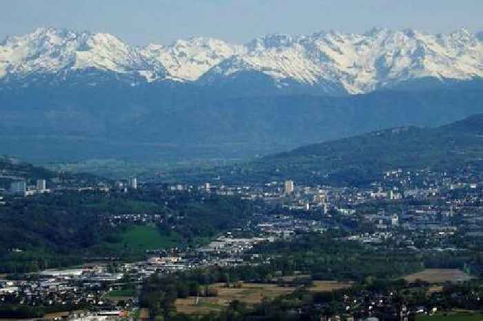 Cardiff Airport lands new winter route to French resort