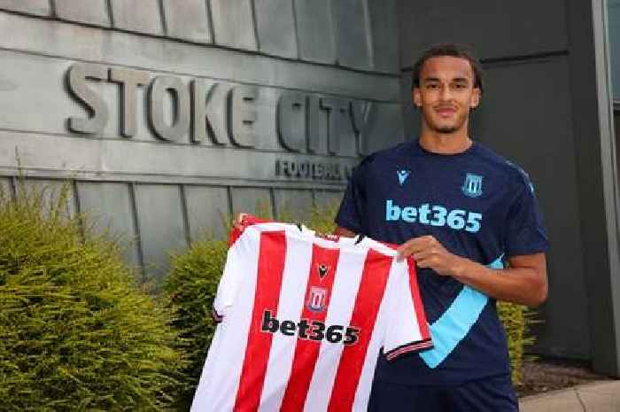 Stoke City team news vs Middlesbrough with two full debuts