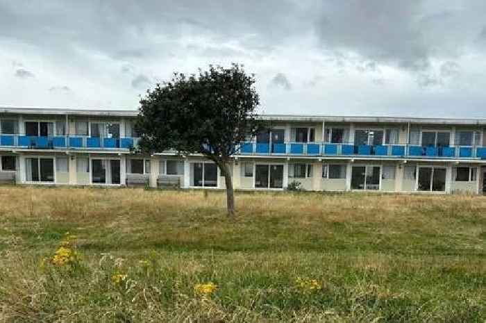 Pontins 'left to rot' as owners urged to 'do the right thing'