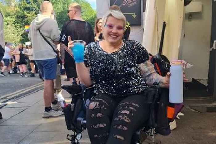 Traveller 'left housebound' after £2,700 wheelchair broken on Aer Lingus flight