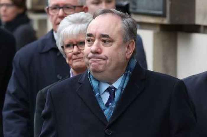 Police probing senior civil servant over 'false statement' during Alex Salmond inquiry