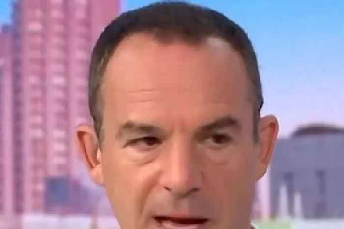 Martin Lewis urges people earning this wage to apply for free £3,900