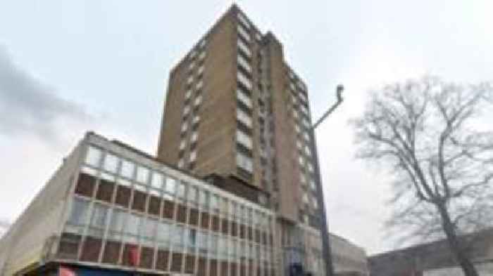 Fire breaks out at high-rise flats in Catford