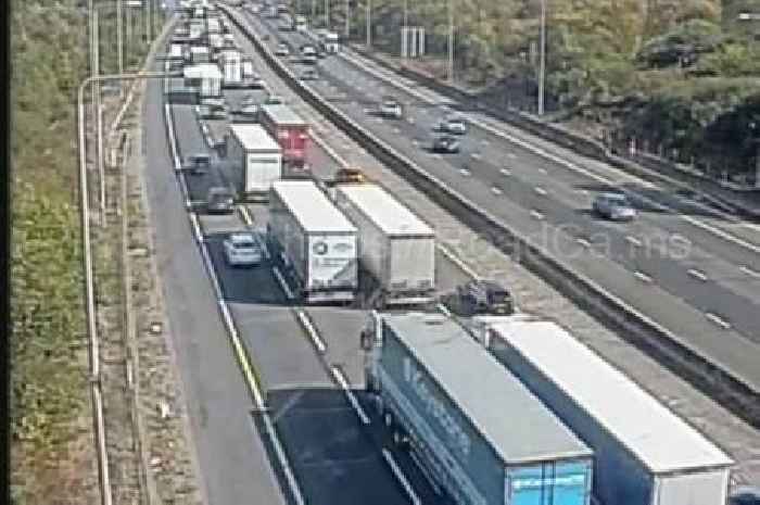 M25 live updates as crash near A127 partially blocks motorway causing huge delays