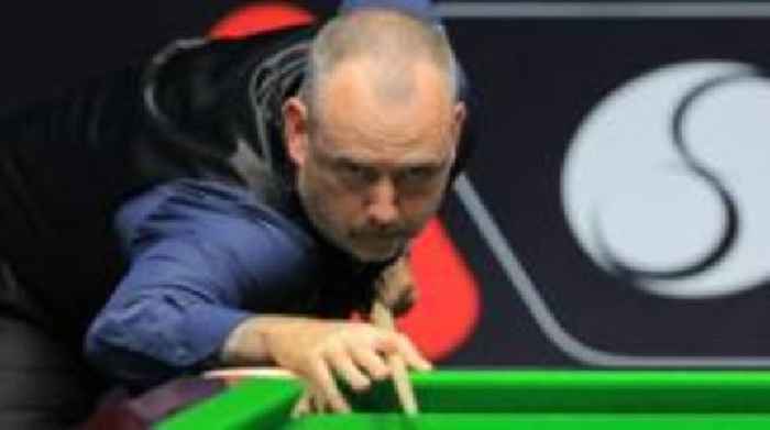 Williams into Saudi Masters sem-final