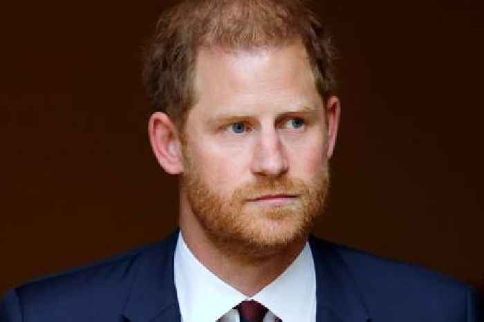 Prince Harry 'looks miserable' and is ‘desperate’ for ‘family reconciliation’- expert claims