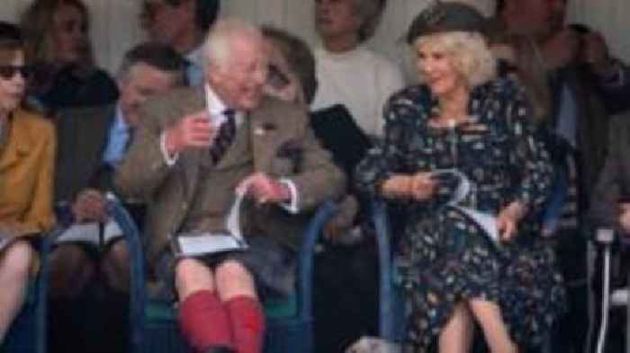 King and Queen enjoy Braemar Highland Games