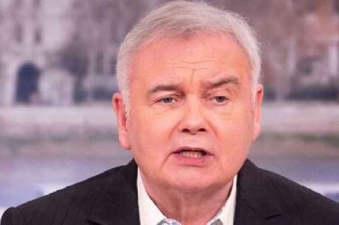 Eamonn Holmes leaves UK with new girlfriend after leaving Ruth Langsford 'amazed'