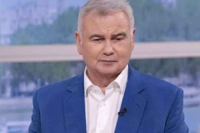 Eamonn Holmes whisks new girlfriend on holiday leaving Ruth Langsford 'gobsmacked'