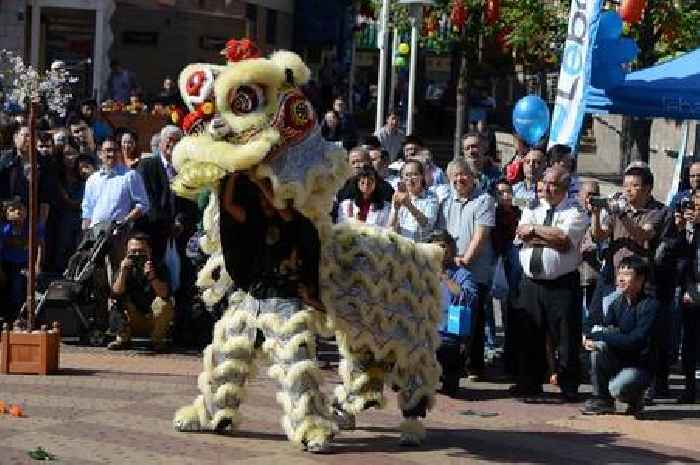 Free full moon party with cakes, dancing lions and a street market set for Birmingham