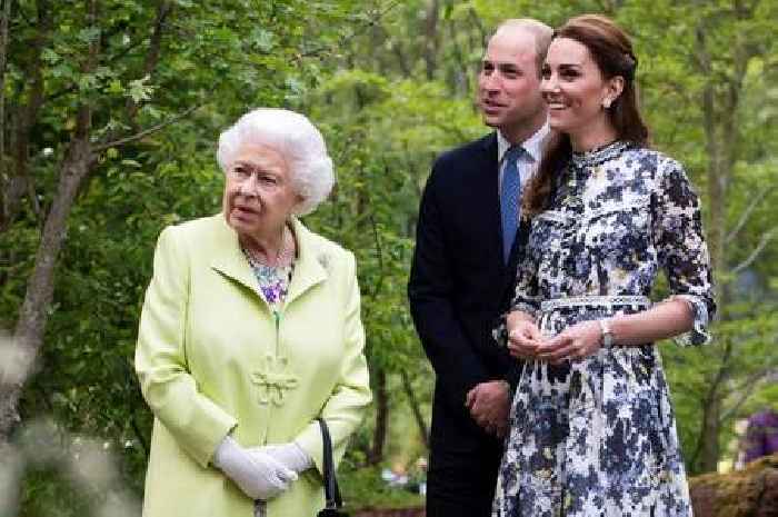 Queen 'would have been proud' of Kate Middleton's cancer announcement, says expert