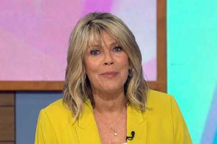 Ruth Langsford leaves Loose Women fans concerned over 'puffy eyes' amid Eamonn's holiday