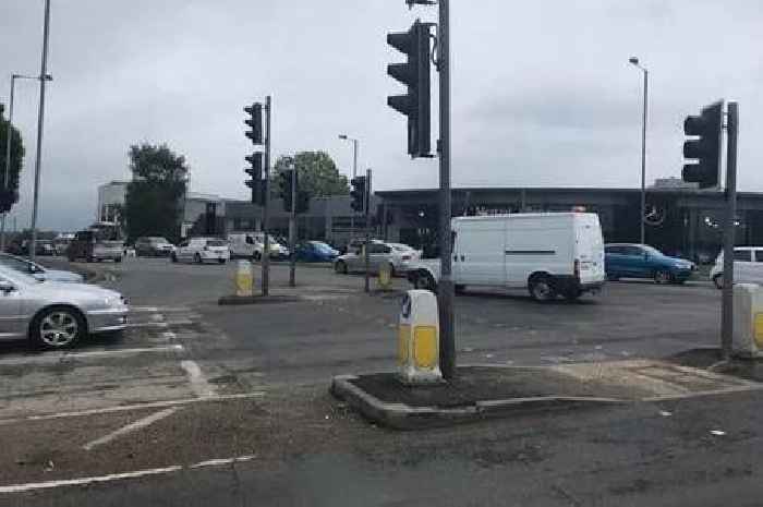 A53 gridlock after lorry and car in Cobridge lights crash