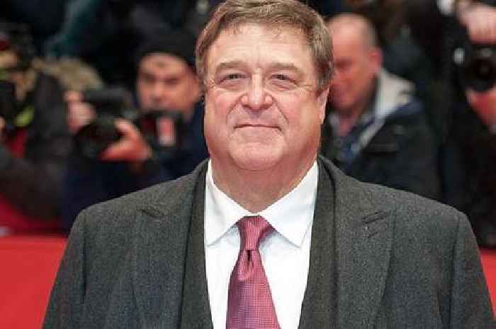 Diet plan John Goodman followed to lose 200 pounds and food he ate