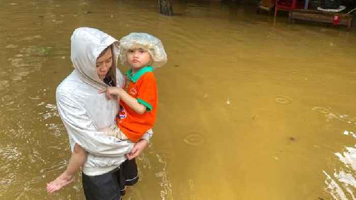 Flash flood kills more than 20 people after sweeping away hamlet in Vietnam