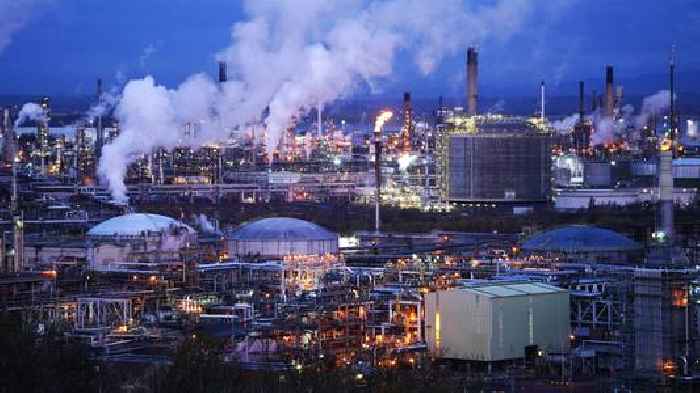 'Widespread fury' over impending job losses at oil refinery set to close next year