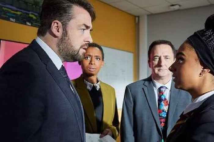 Waterloo Road fans heap praise on Jason Manford as he makes debut