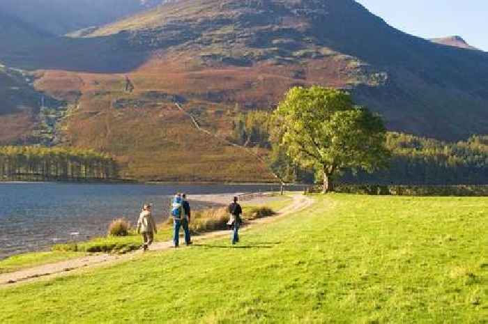 'Breathtaking' four-mile walk around tranquil lake with plenty of 'lovely' pubs