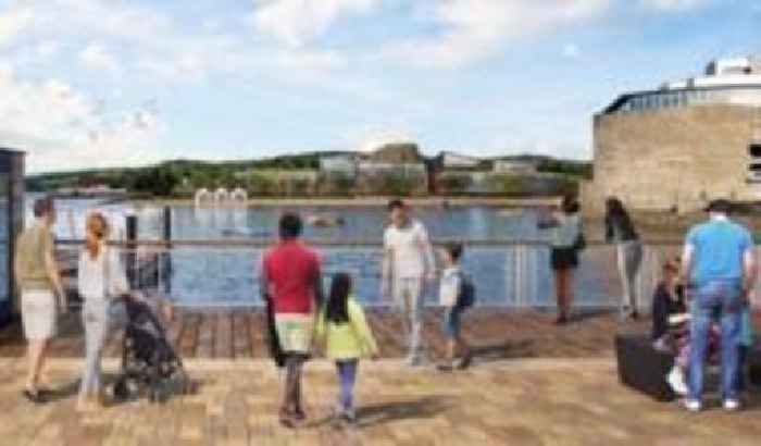 What is happening with Flamingo Land at Loch Lomond?