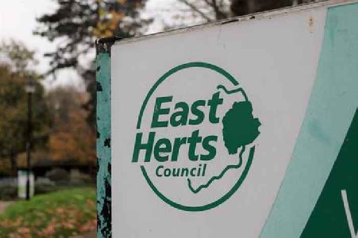 East Herts Council's CEO and finance chief to leave authority