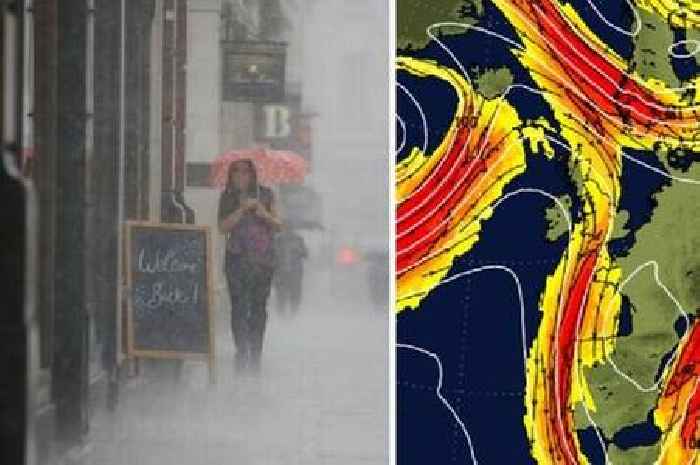 UK weather maps pinpoint when wall of rain will hit Britain as 100mph jet stream to hammer the country