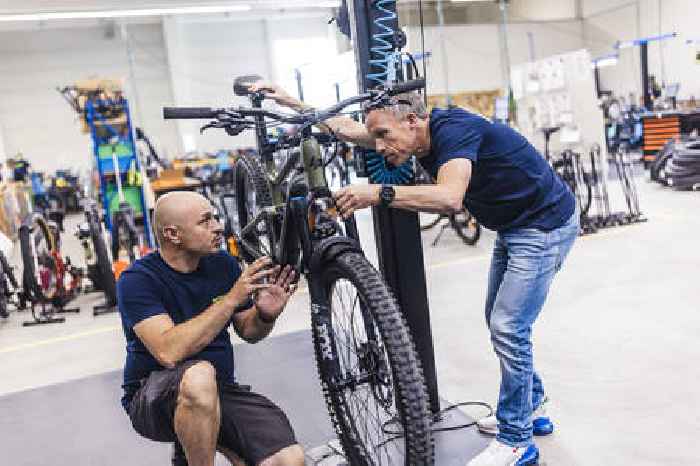  Refurbished e-bikes now available for company bike leasing / Sustainable mobility: Rebike and BusinessBike give e-bikes a second life