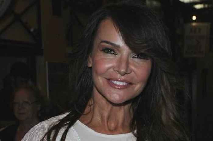 Lizzie Cundy 'lucky to be here' after surviving horror car crash as motor written off