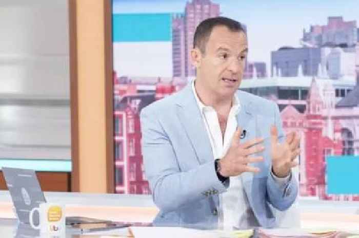 Martin Lewis issues 'dire' warning to UK households who have smart meters