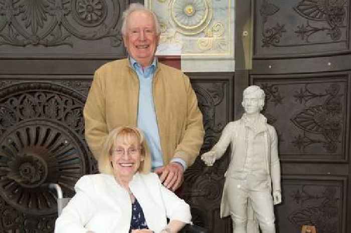 Rare cast-iron statue of Robert Burns finds new home