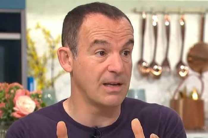 Martin Lewis says Barclays, Lloyds and other bank customers can claim £175 free cash