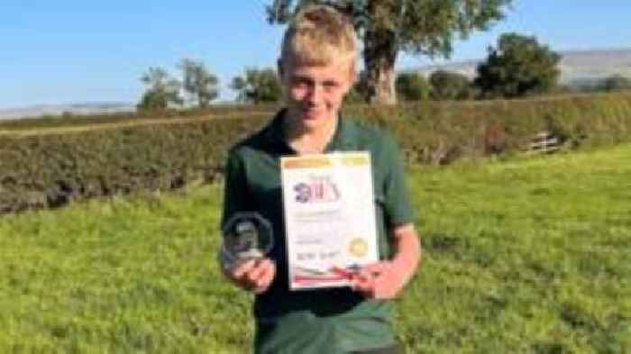 Teen farmer scoops 'young hero' award