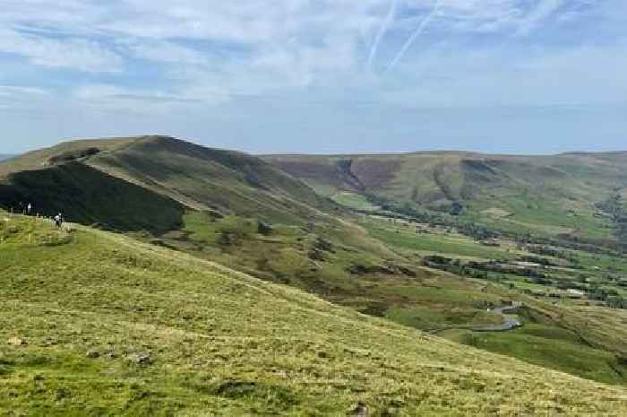 Peak District walk offering pretty village, 'amazing' views and a cosy pub at the end