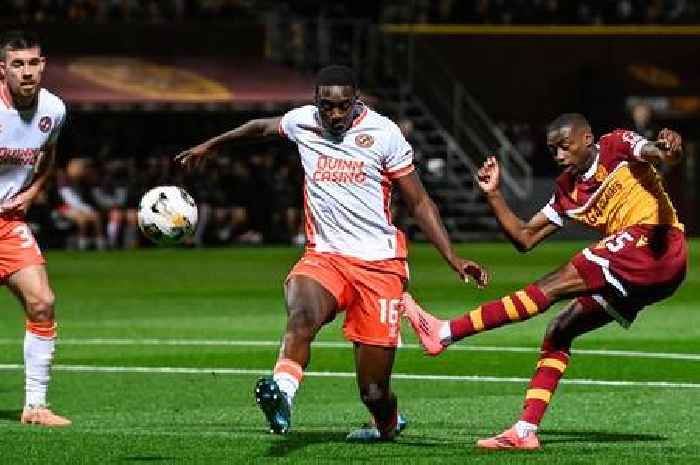 Motherwell 2, Dundee United 1: Miller penalty sends Well into Hampden semi-final