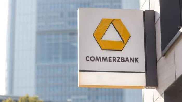 Germany to retain Commerzbank shares as bank strives for independence